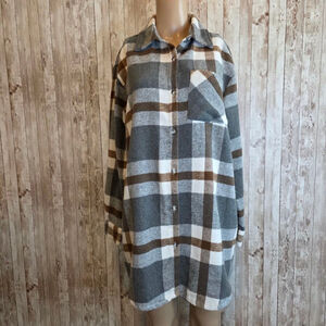Women's Eden & Olivia Gray Brown Plaid Button Down Shirt M